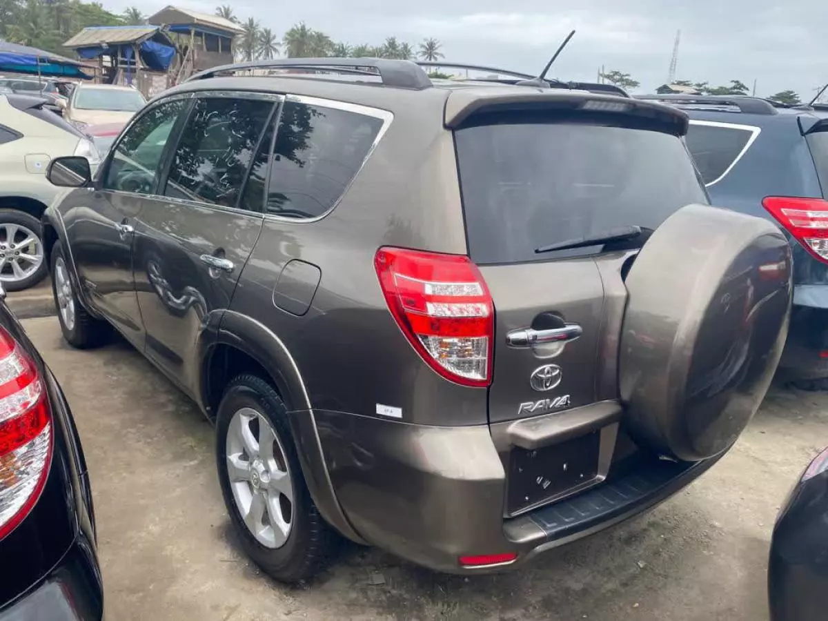 Toyota RAV 4 - 2008