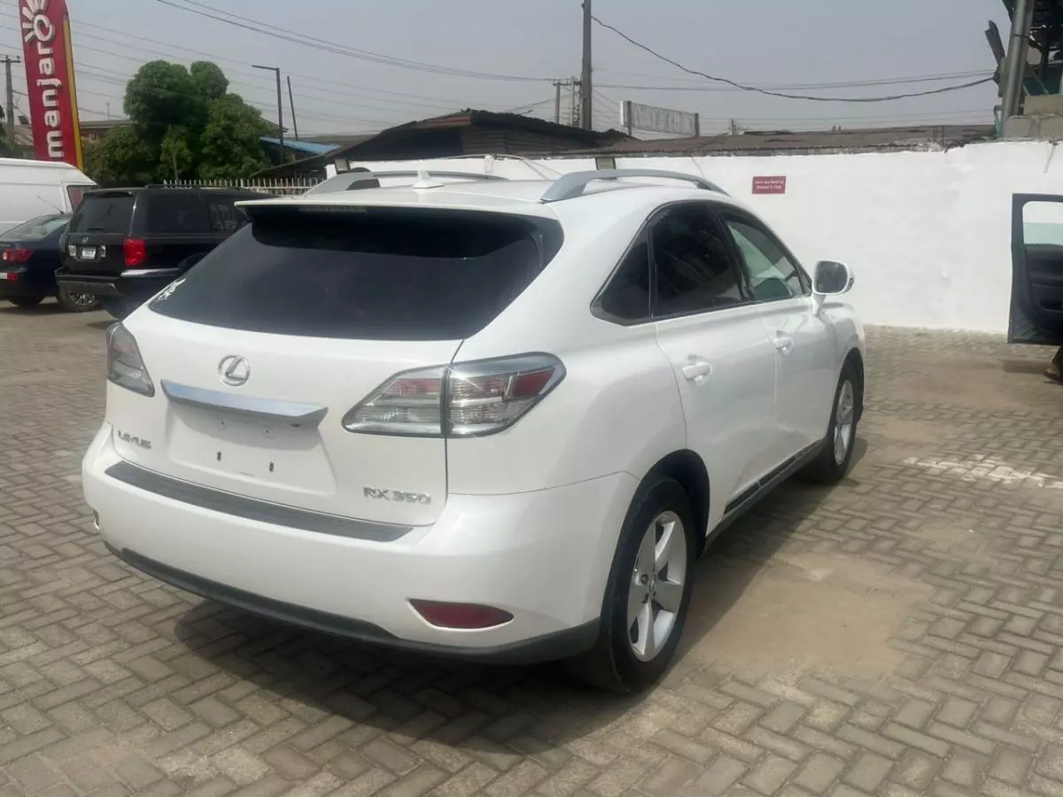 Lexus RX 350   - 2010