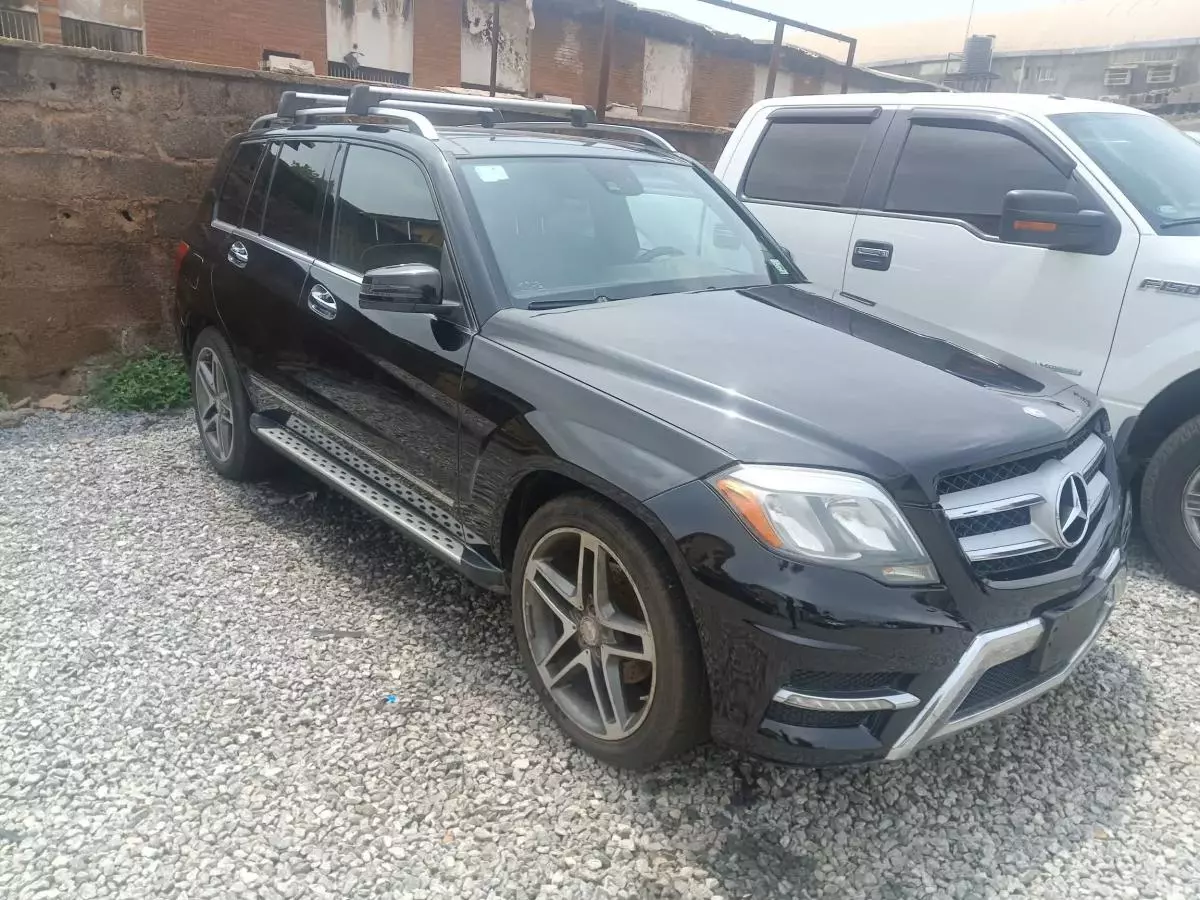 Mercedes-Benz GLK 350   - 2013