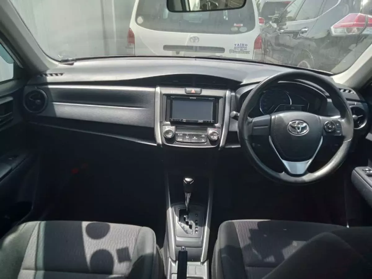 Toyota Fielder hybrid    - 2015