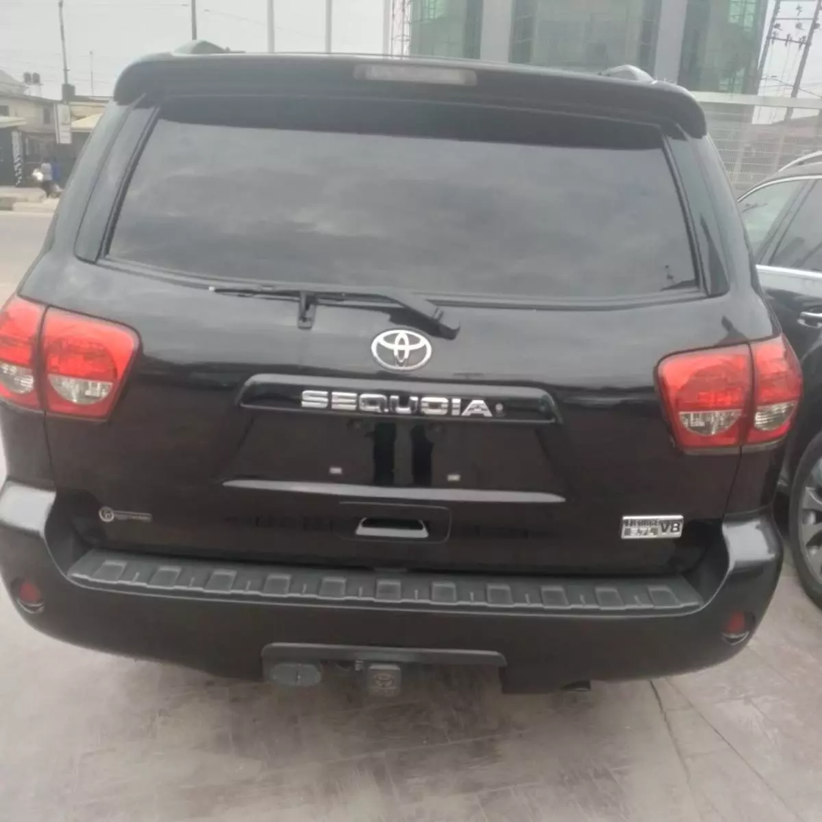 Toyota Sequoia   - 2013