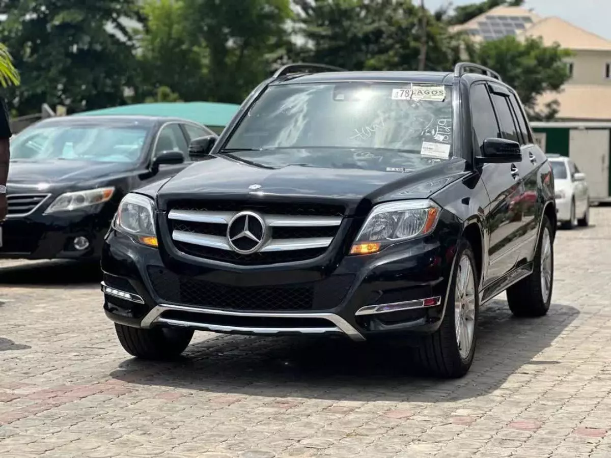 Mercedes-Benz GLK 350   - 2015