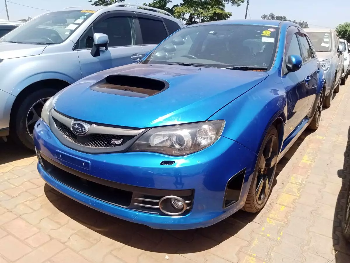 Subaru Impreza   - 2010