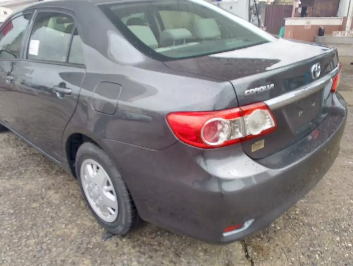 Toyota Corolla   - 2013