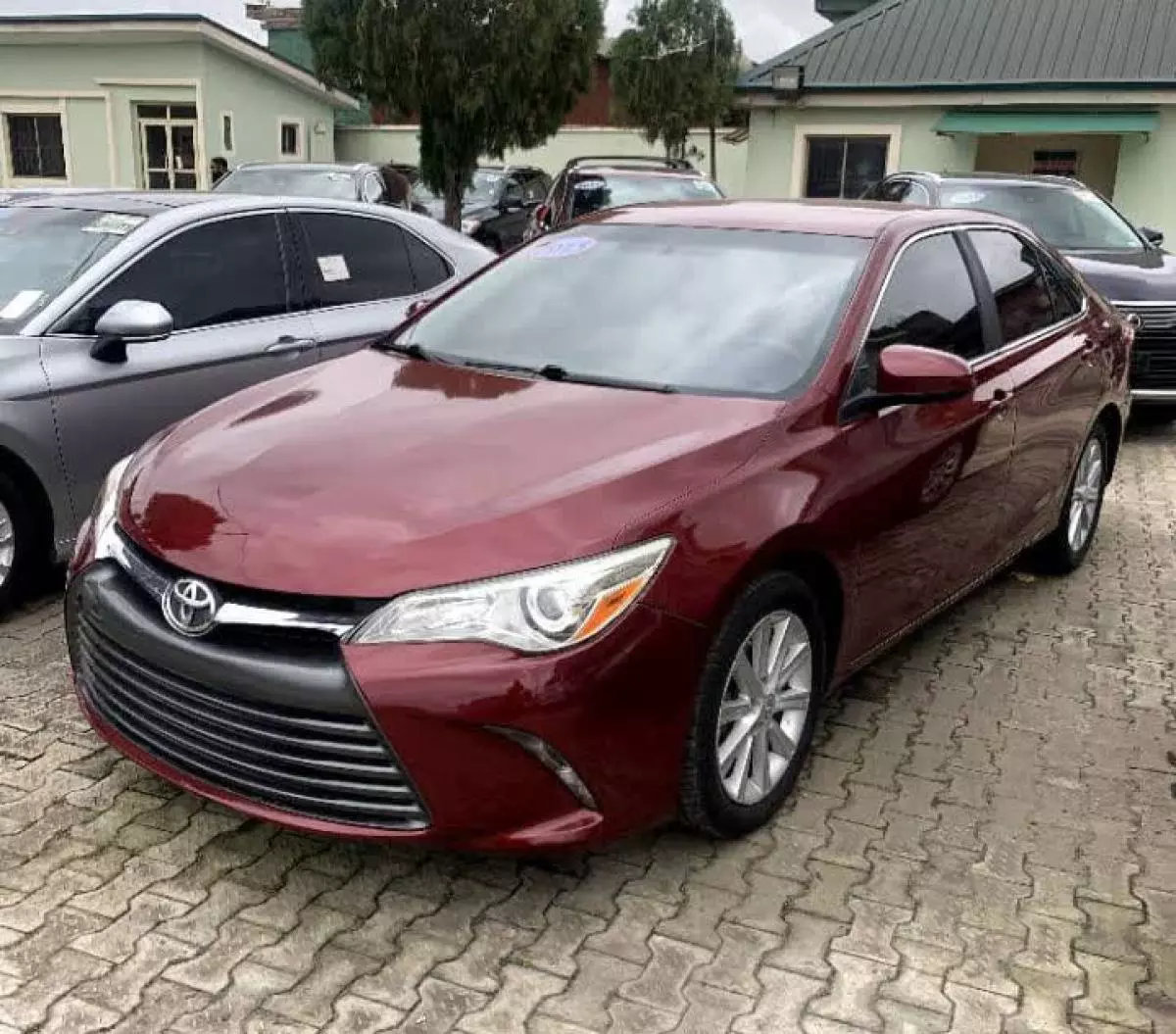 Toyota Camry   - 2015