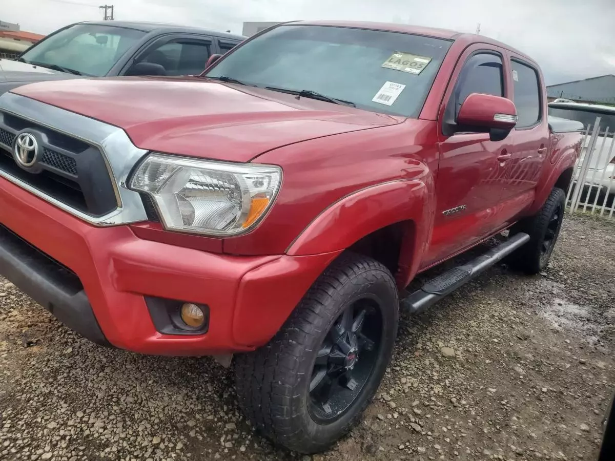 Toyota Tacoma   - 2013