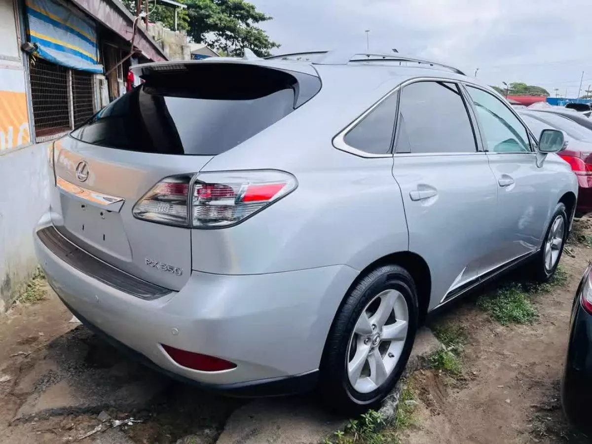 Lexus RX 350   - 2011