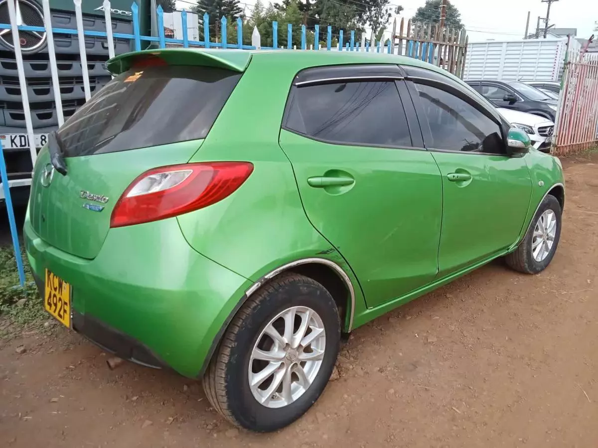 Mazda Demio   - 2012