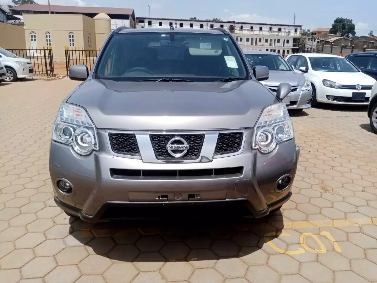 Nissan X-Trail   - 2011