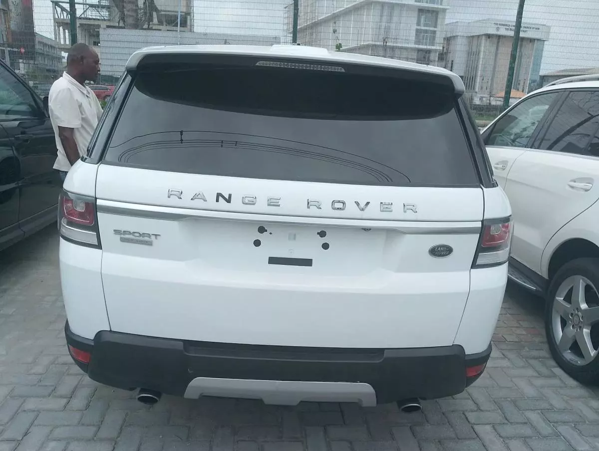 Land Rover Range Rover   - 2014