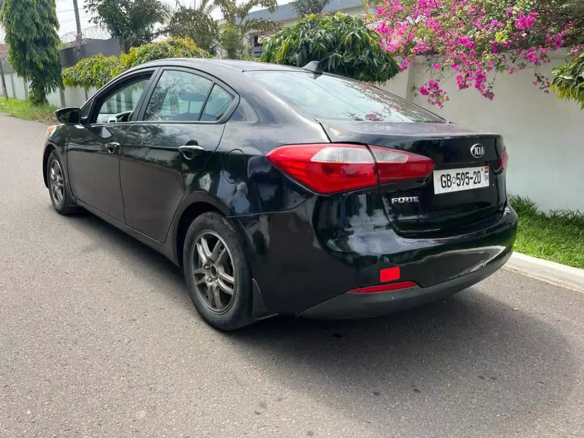 KIA Forte   - 2014