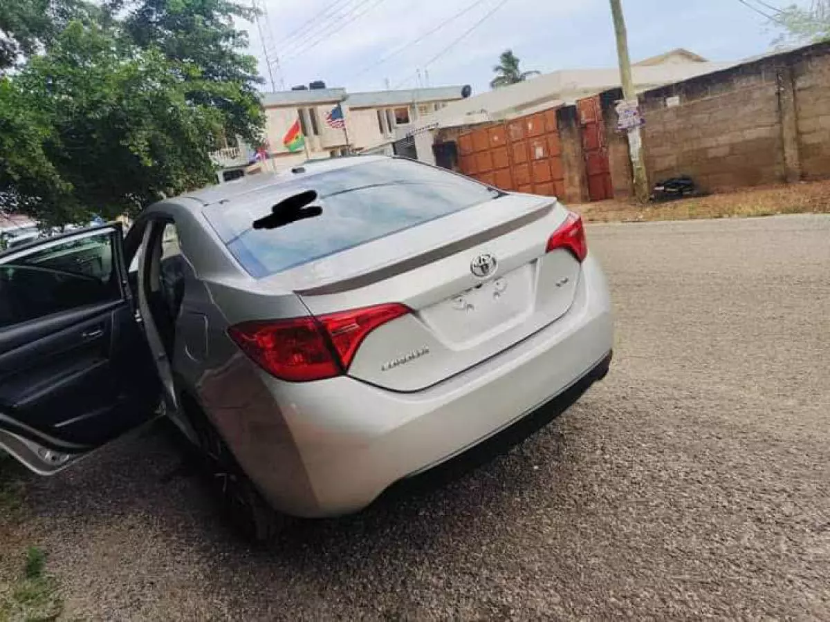 Toyota Corolla   - 2018