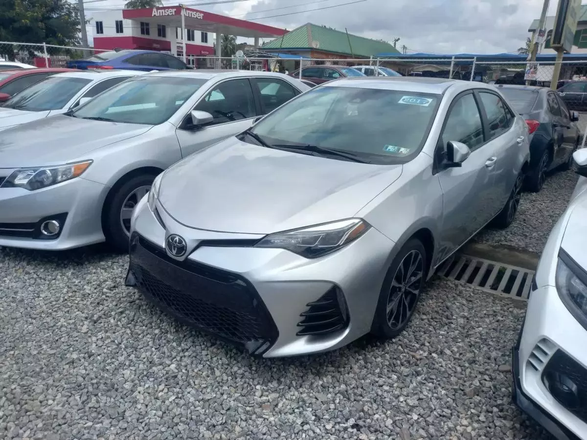 Toyota Corolla   - 2017