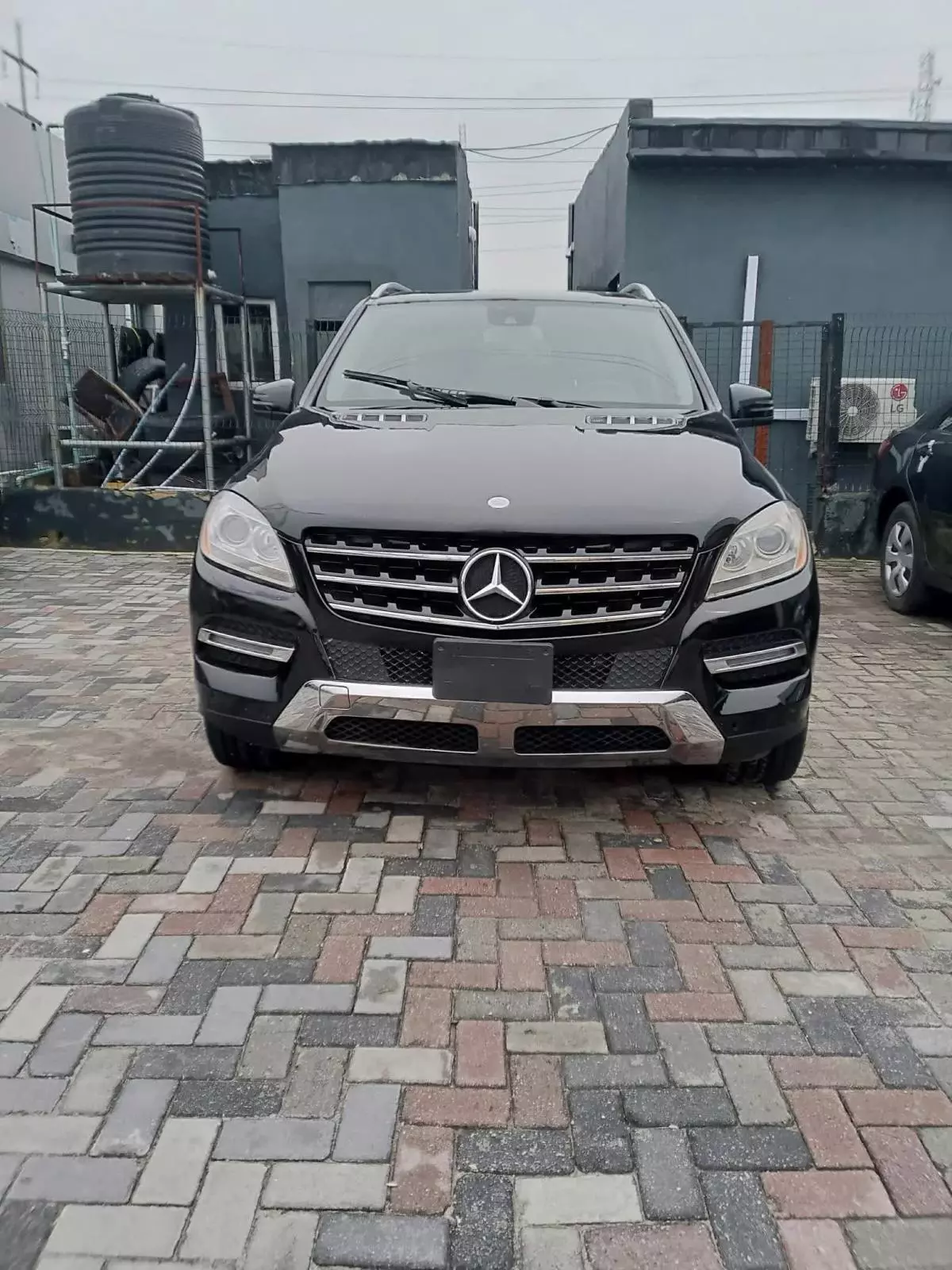 Mercedes-Benz ML 350   - 2012