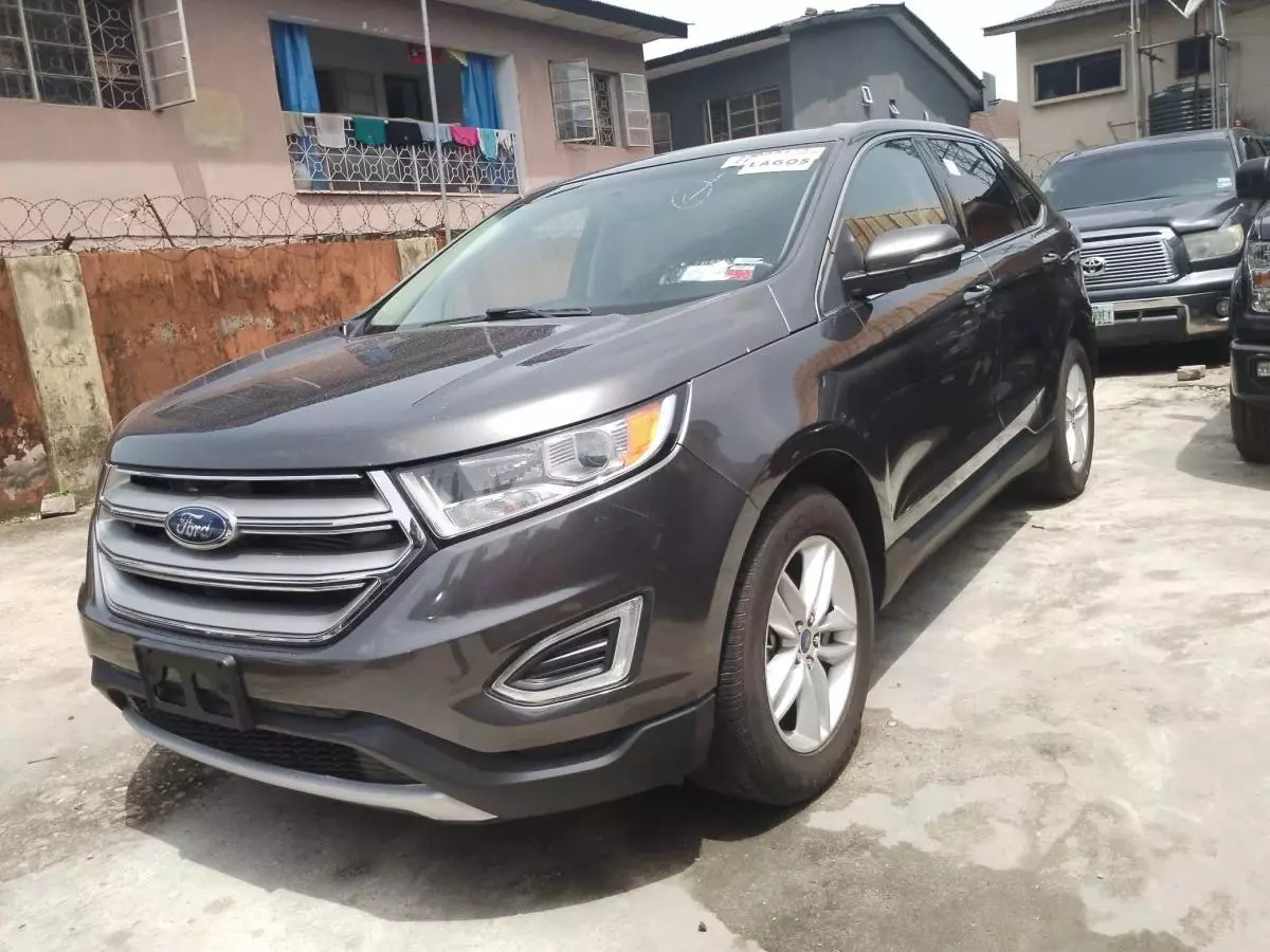 Ford Edge   - 2015