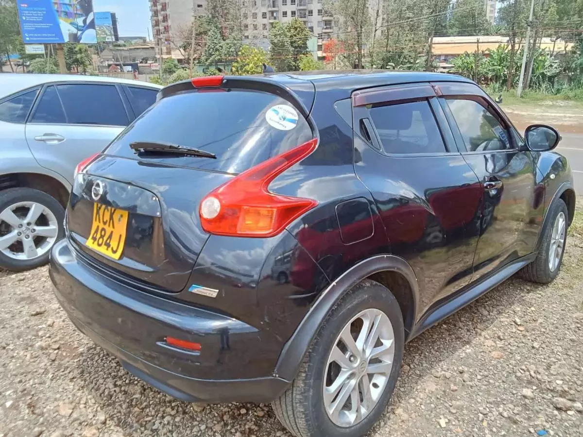 Nissan Juke   - 2010