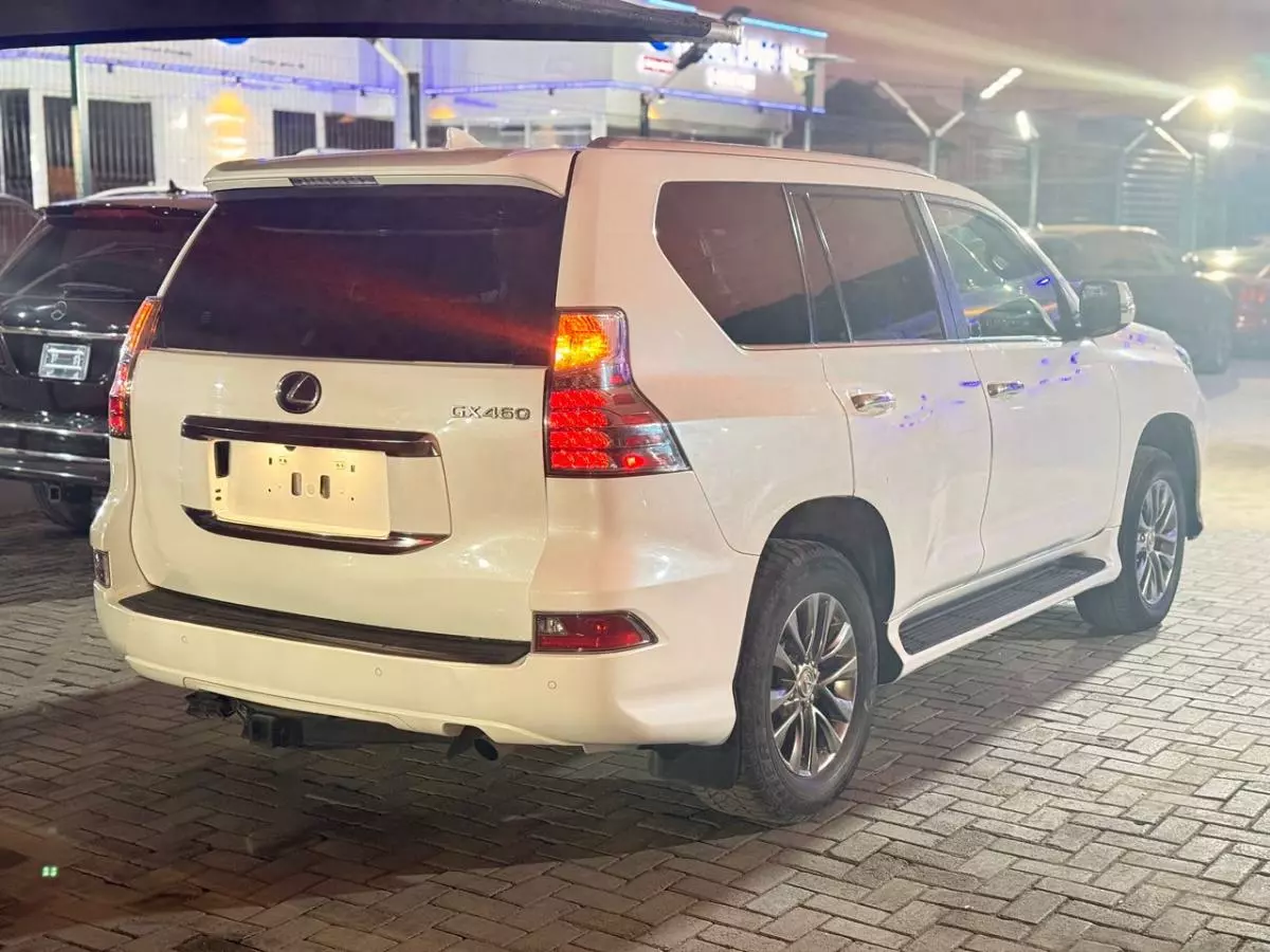 Lexus GX 460   - 2021