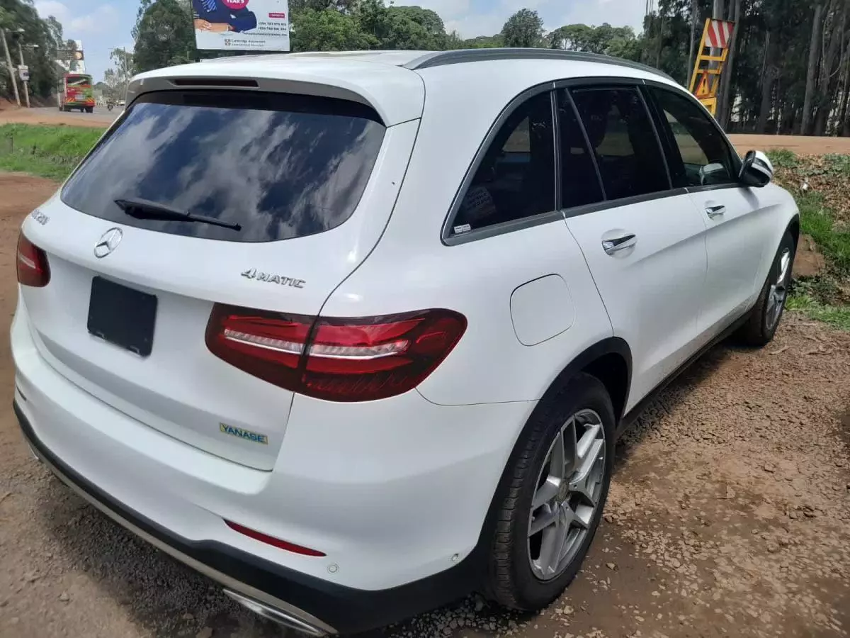 Mercedes-Benz GLC 250   - 2016