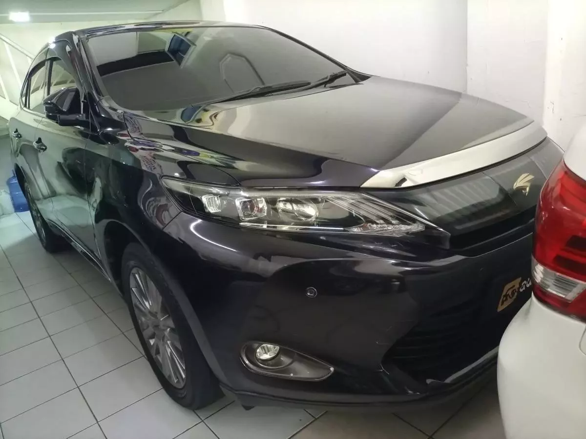 Toyota Harrier - 2015