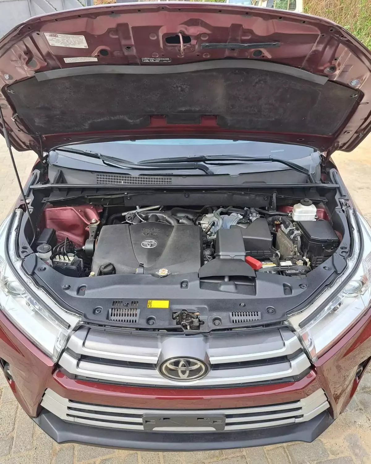 Toyota Highlander   - 2019