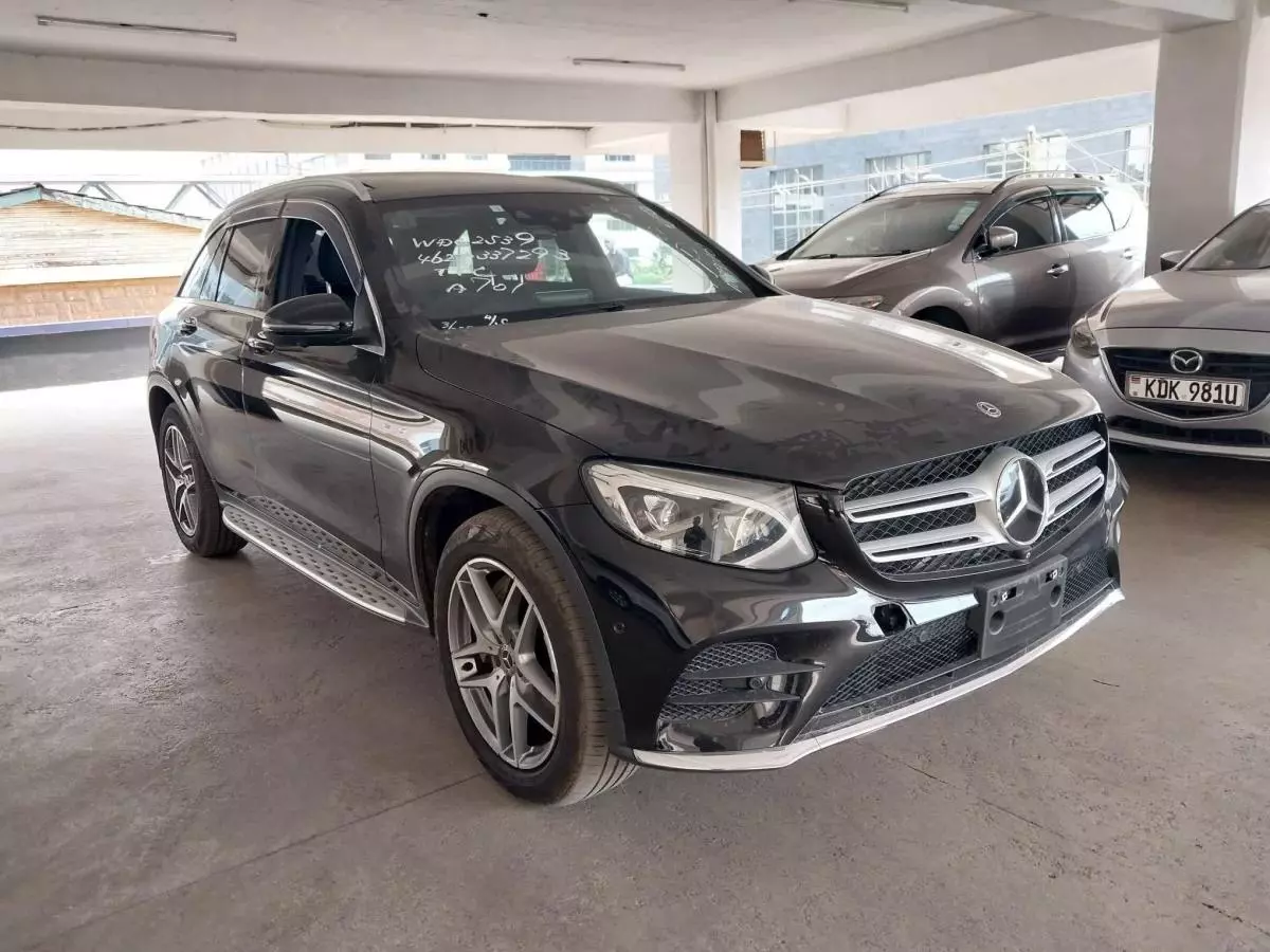 Mercedes-Benz GLC 250   - 2017