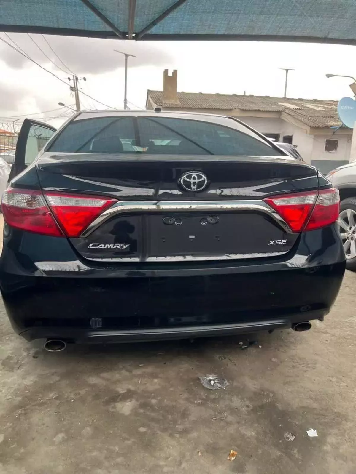 Toyota Camry   - 2015