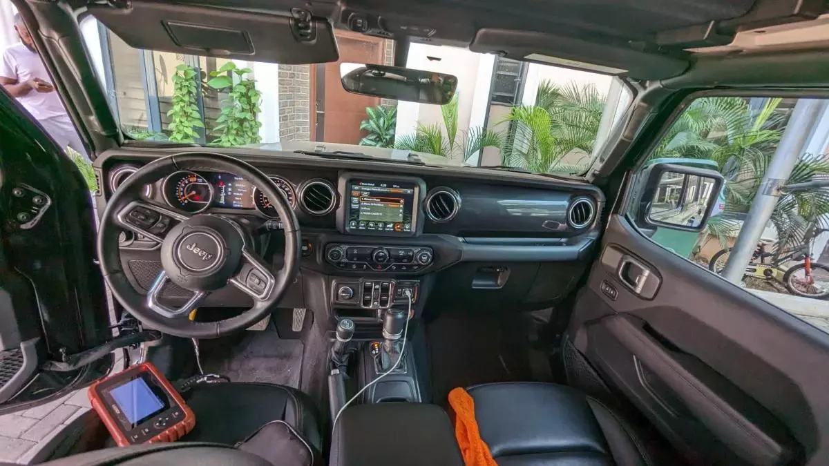 Jeep Wrangler - 2021
