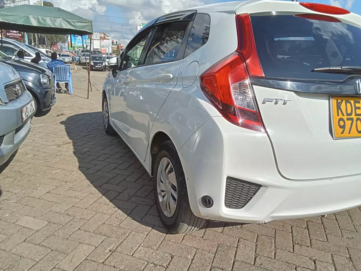 Honda Fit   - 2014