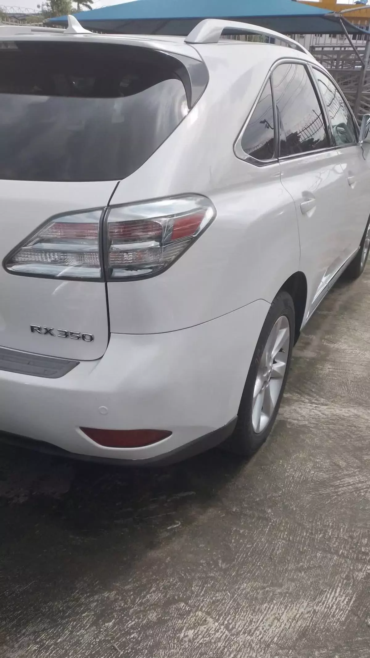 Lexus RX 350   - 2011