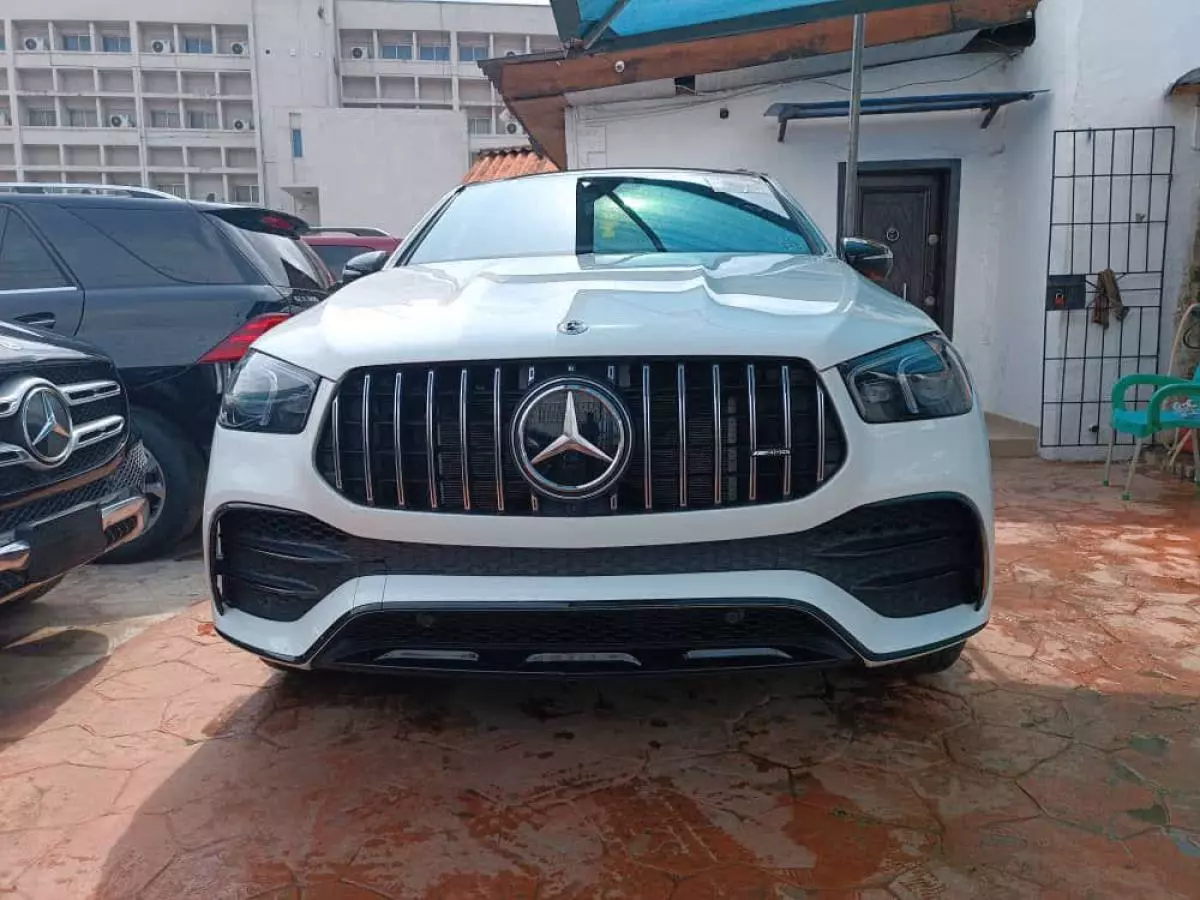 Mercedes-Benz GLE 53 AMG   - 2021