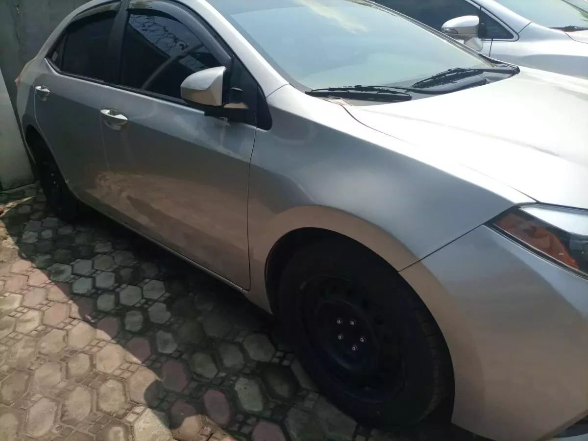 Toyota Corolla - 2015