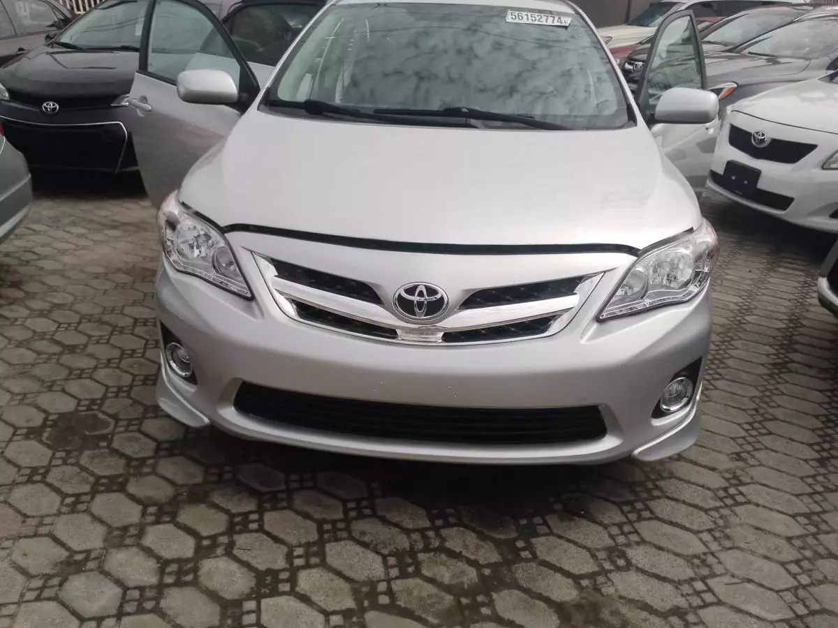 Toyota Corolla   - 2013