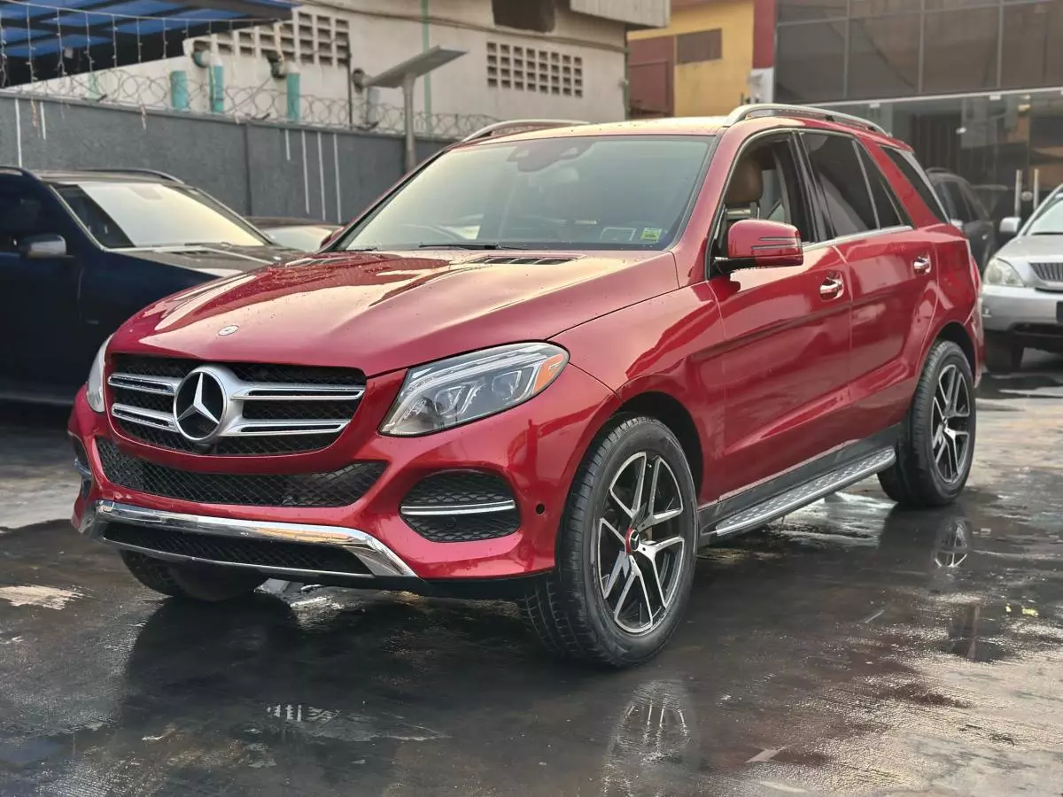 Mercedes-Benz GLE 350   - 2016