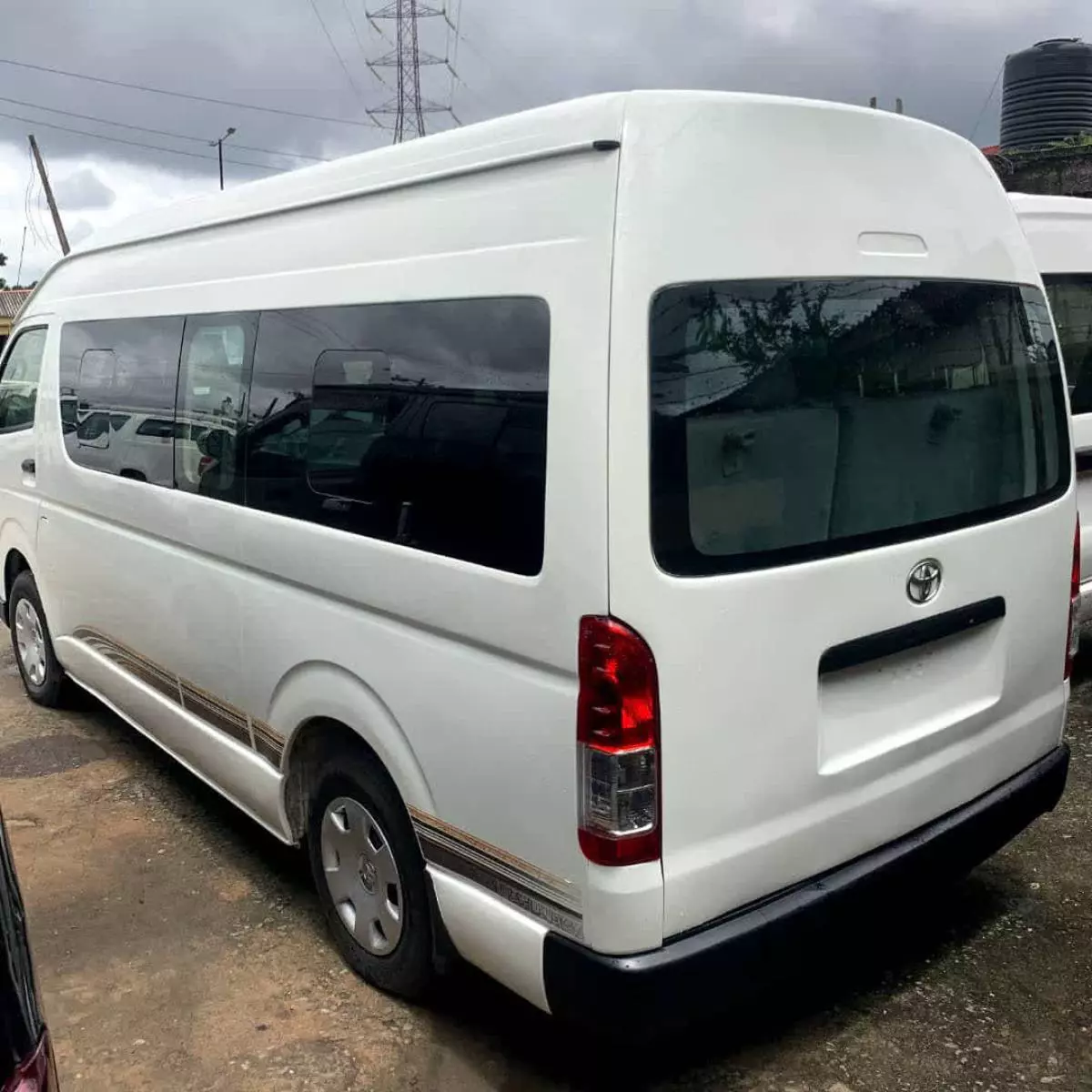 Toyota Hiace (High Roof)   - 2015