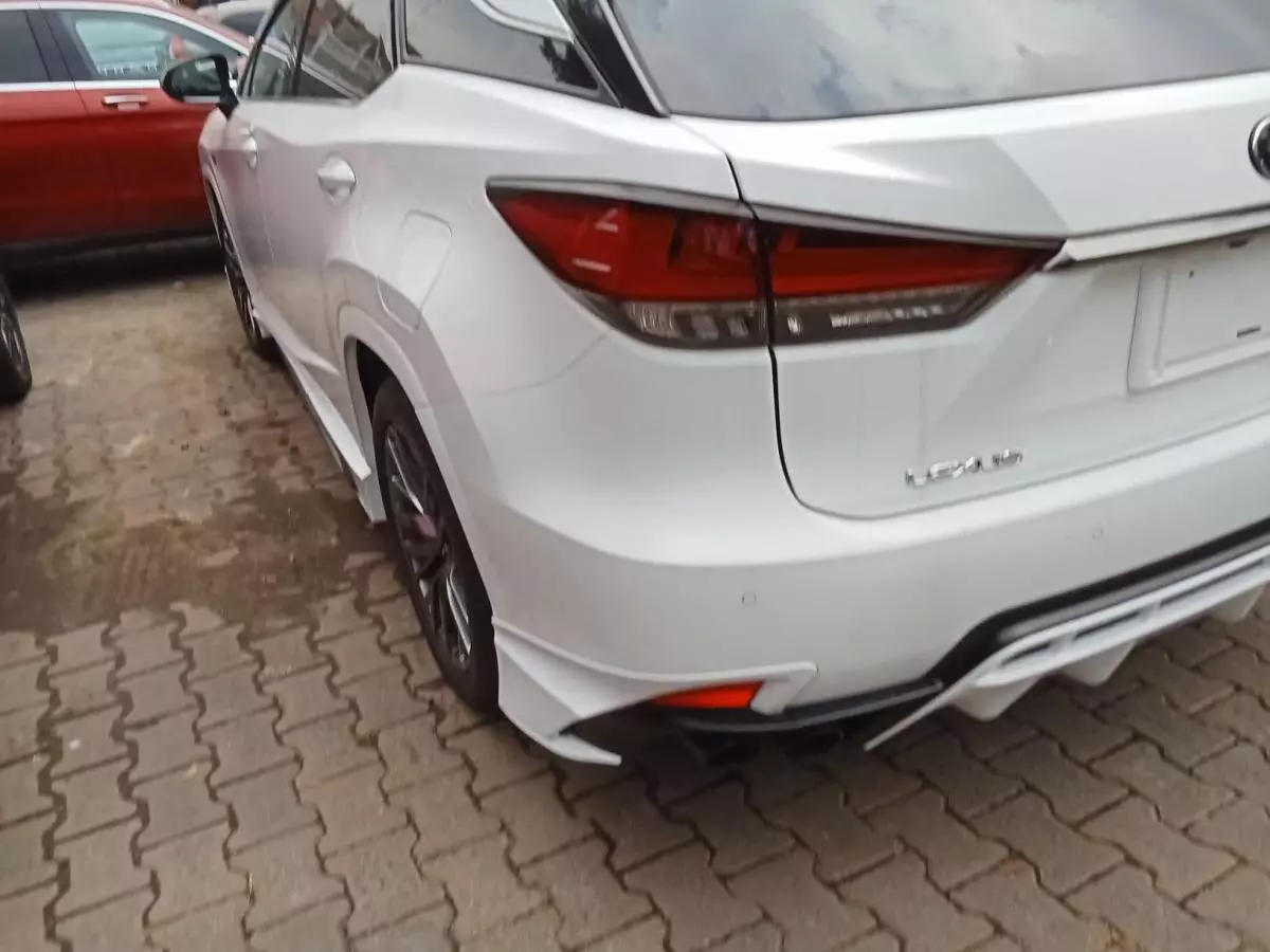 Lexus RX 300   - 2020