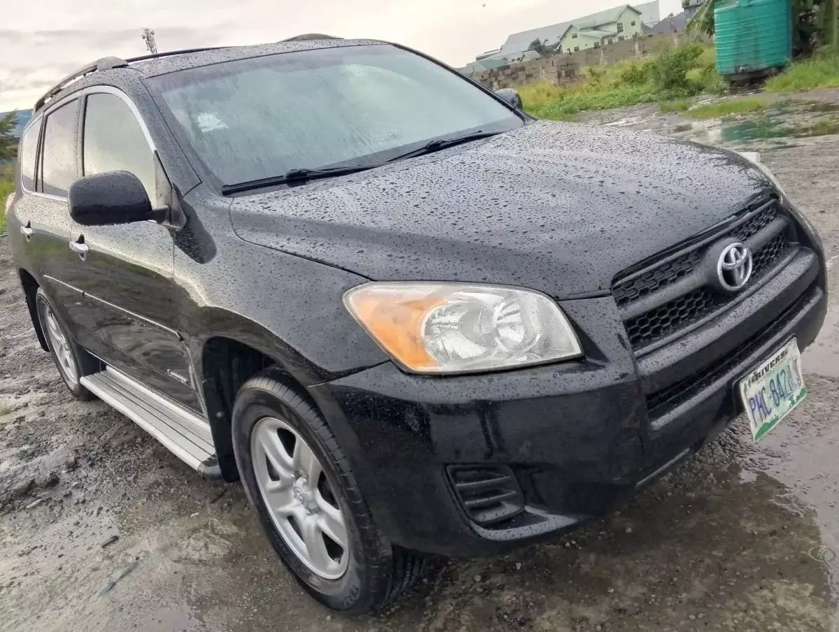 Toyota RAV 4   - 2009