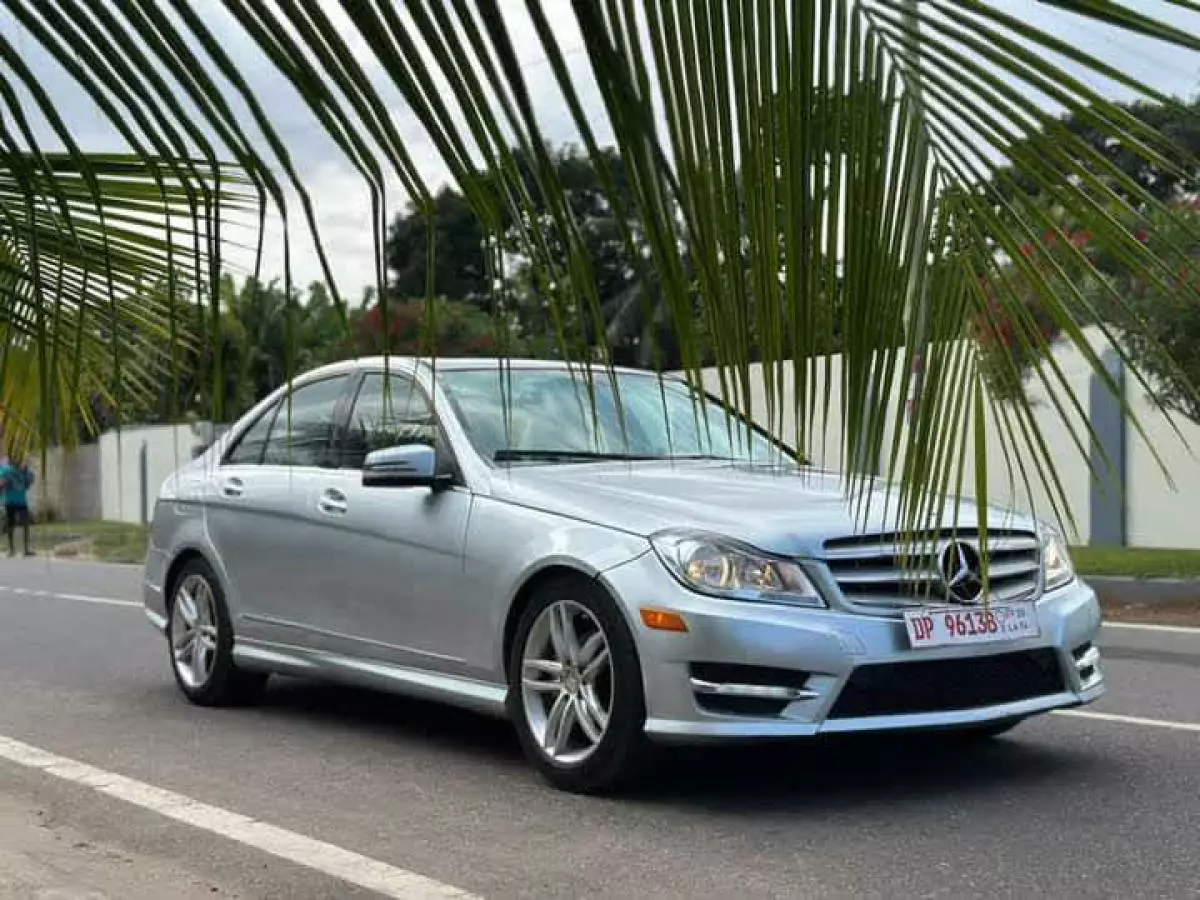 Mercedes-Benz C 250   - 2013