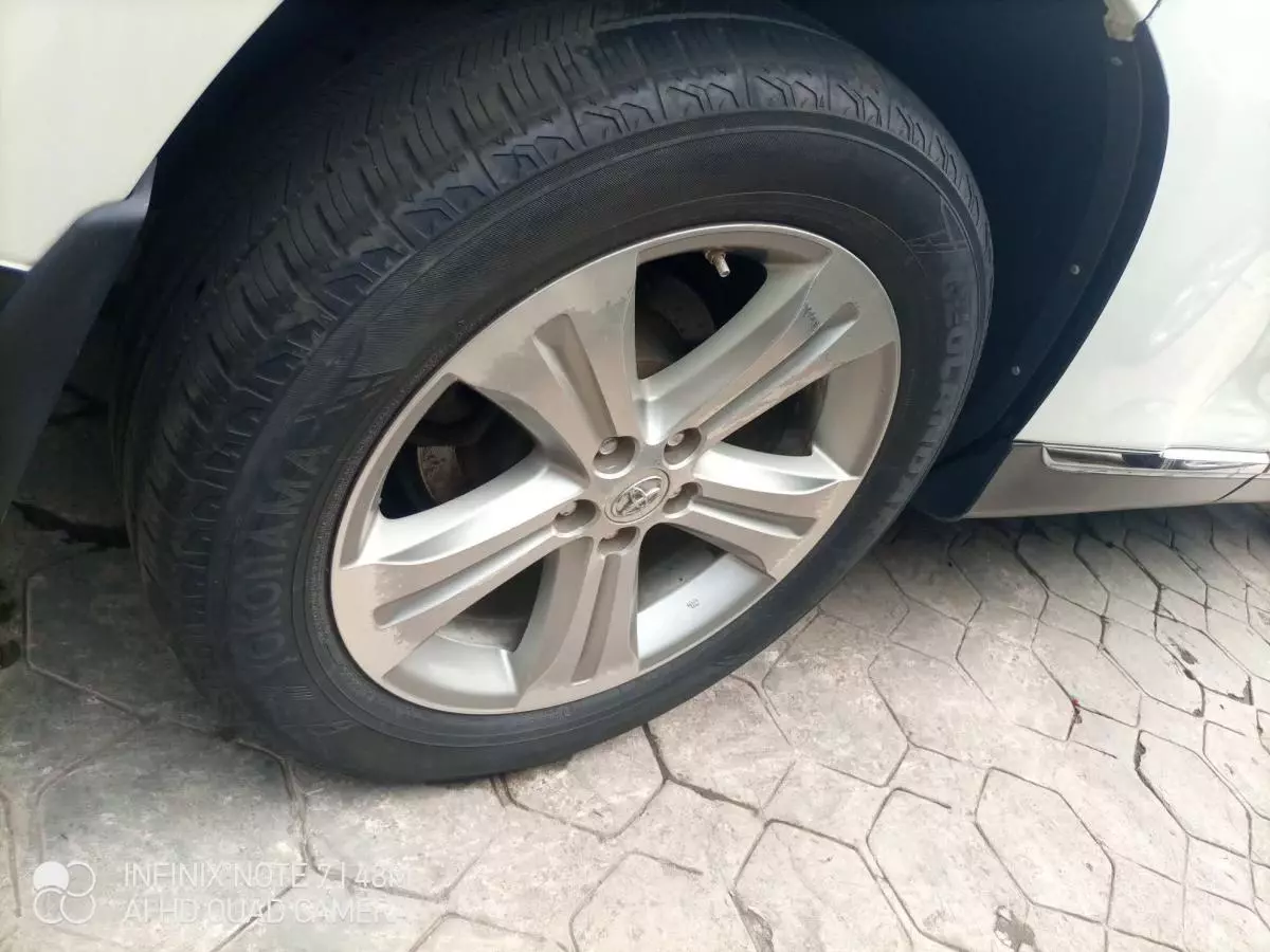 Toyota Highlander - 2013