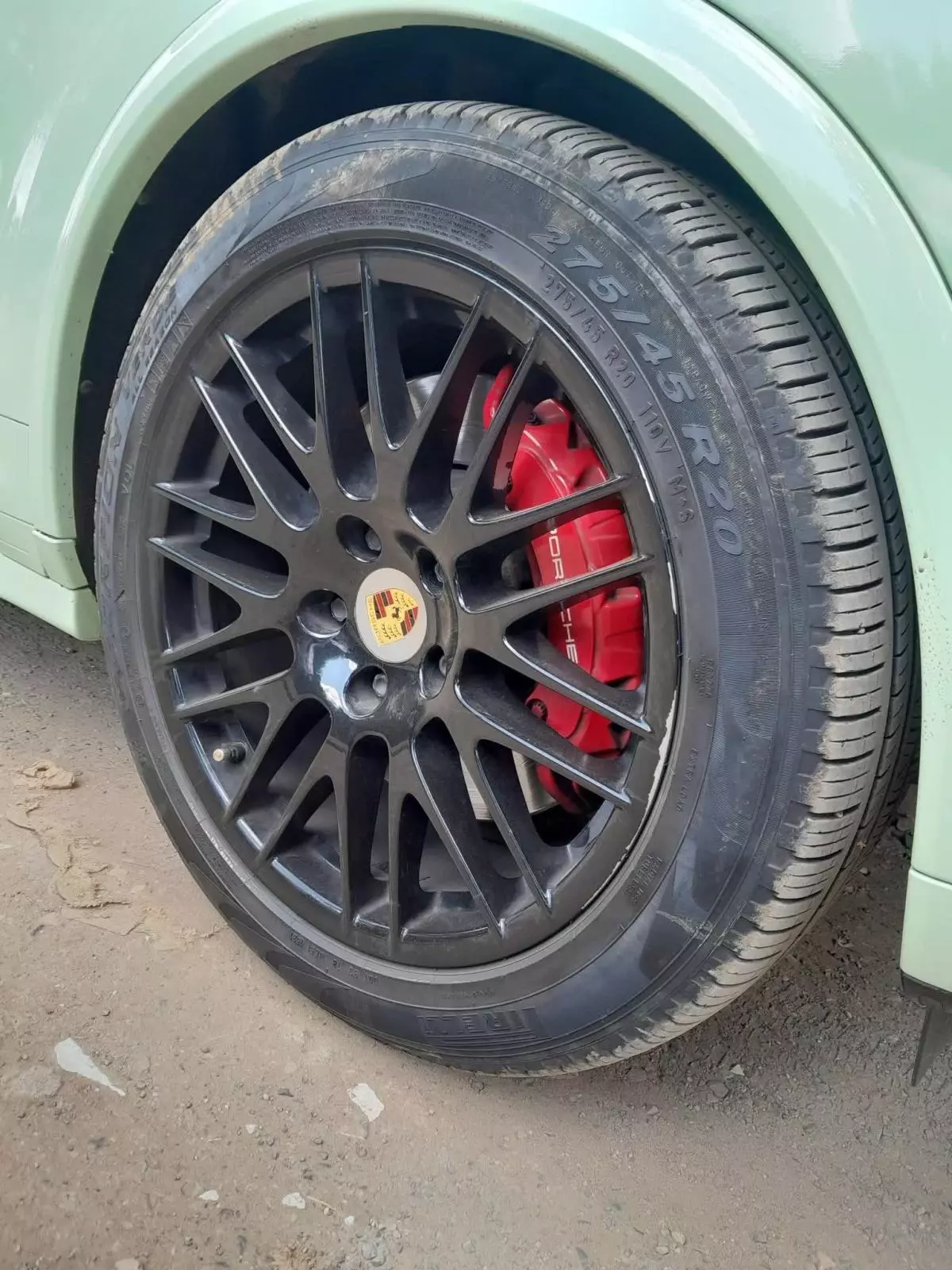 Porsche Cayenne - 2015