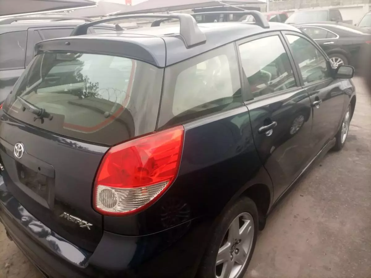 Toyota Matrix   - 2003