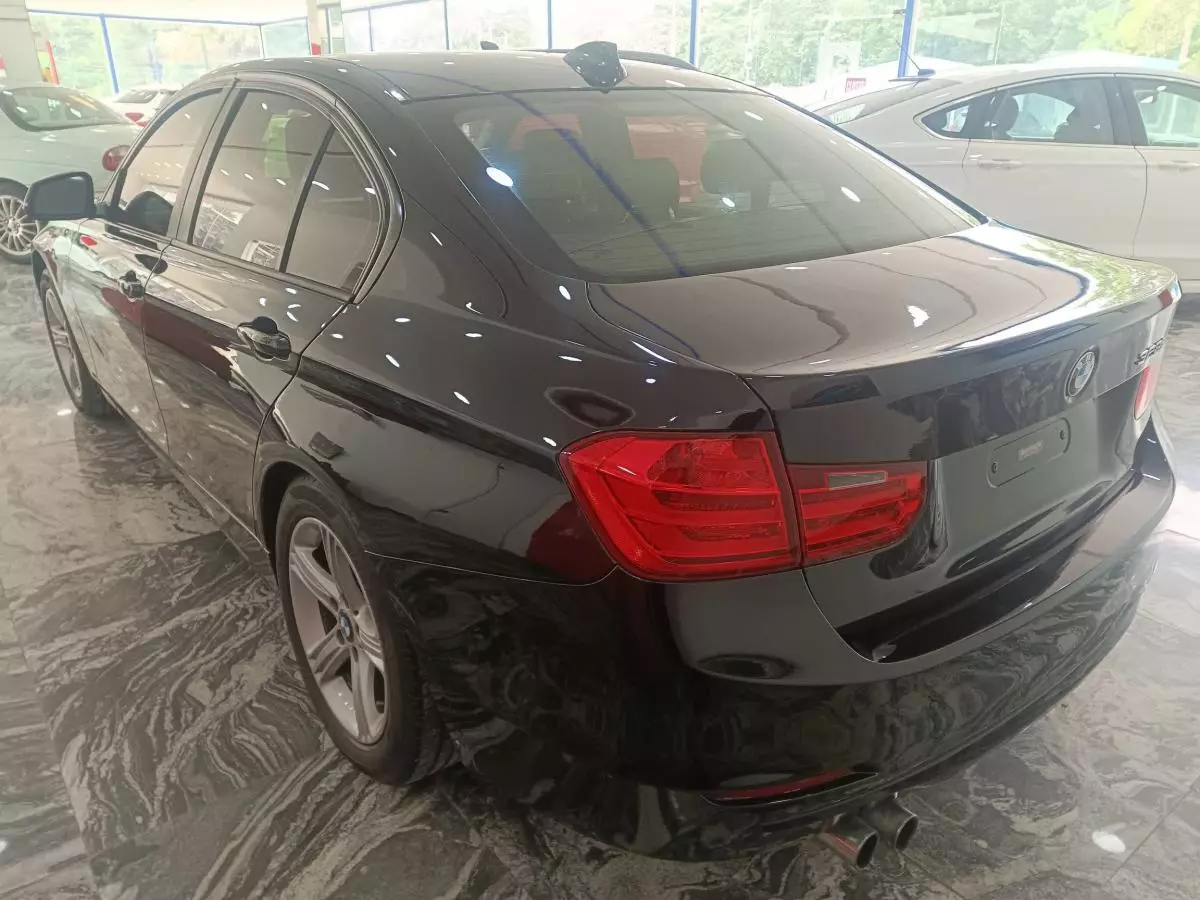 BMW 328   - 2012