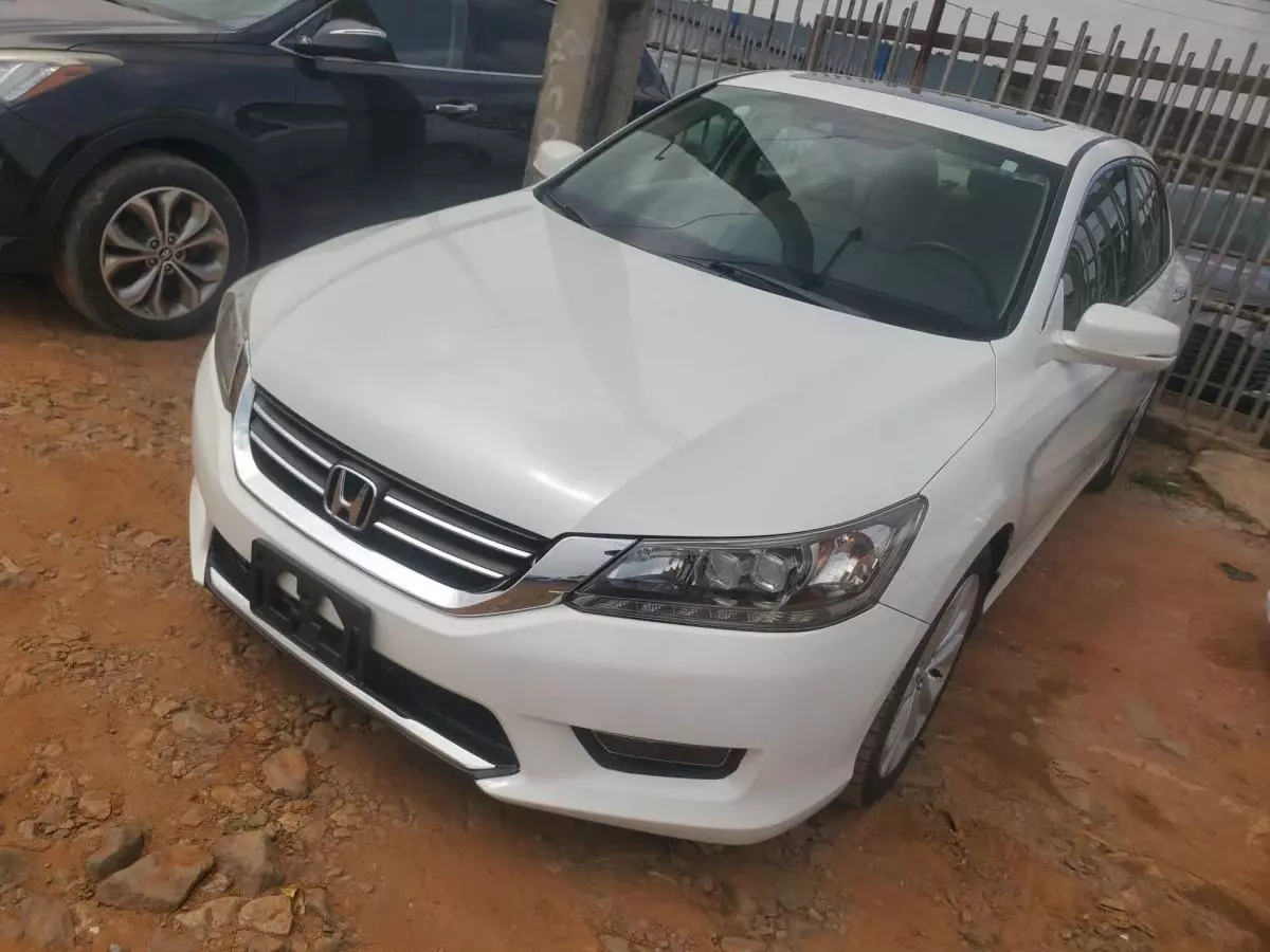 Honda Accord   - 2015