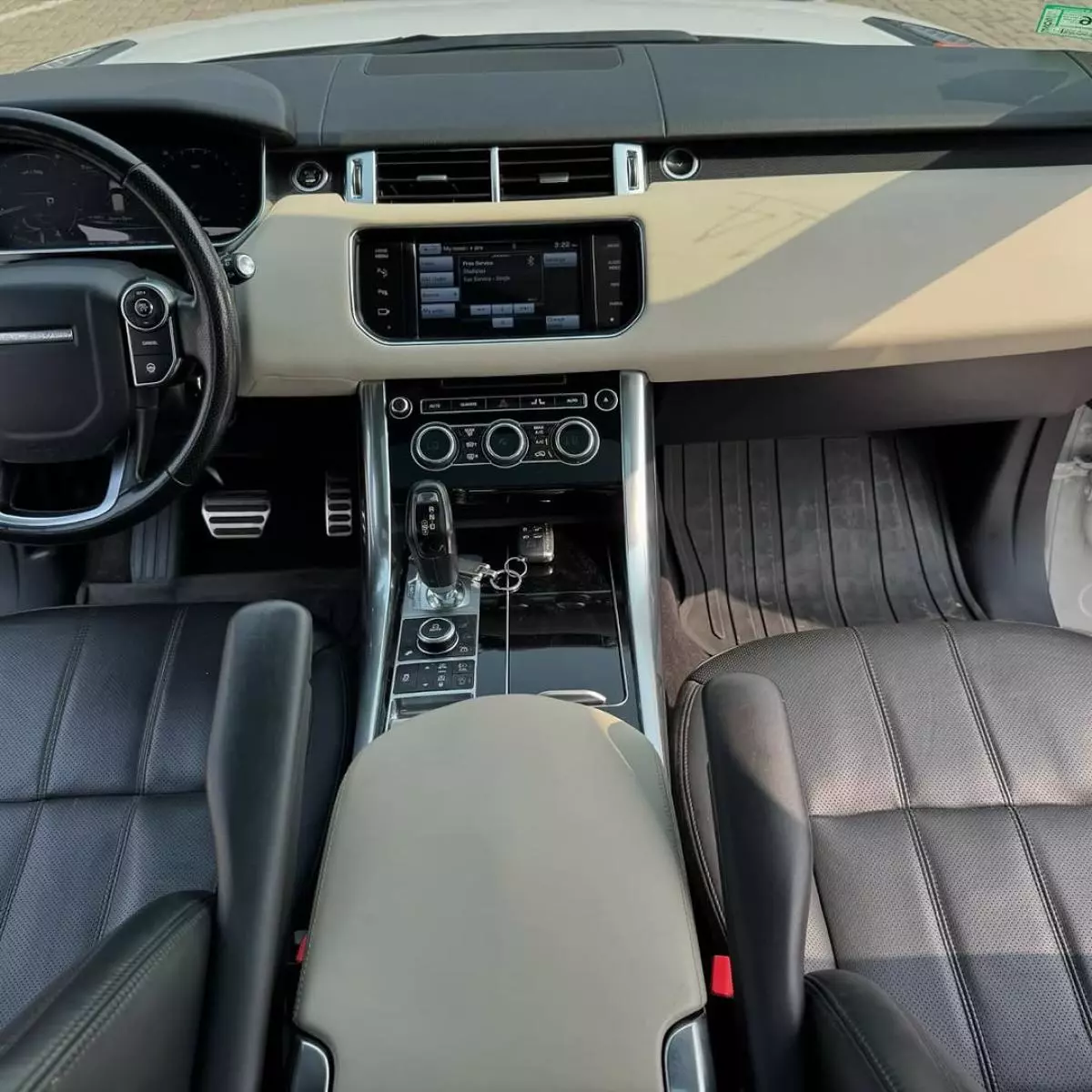 Land Rover RANGE ROVER SPORT HST    - 2014