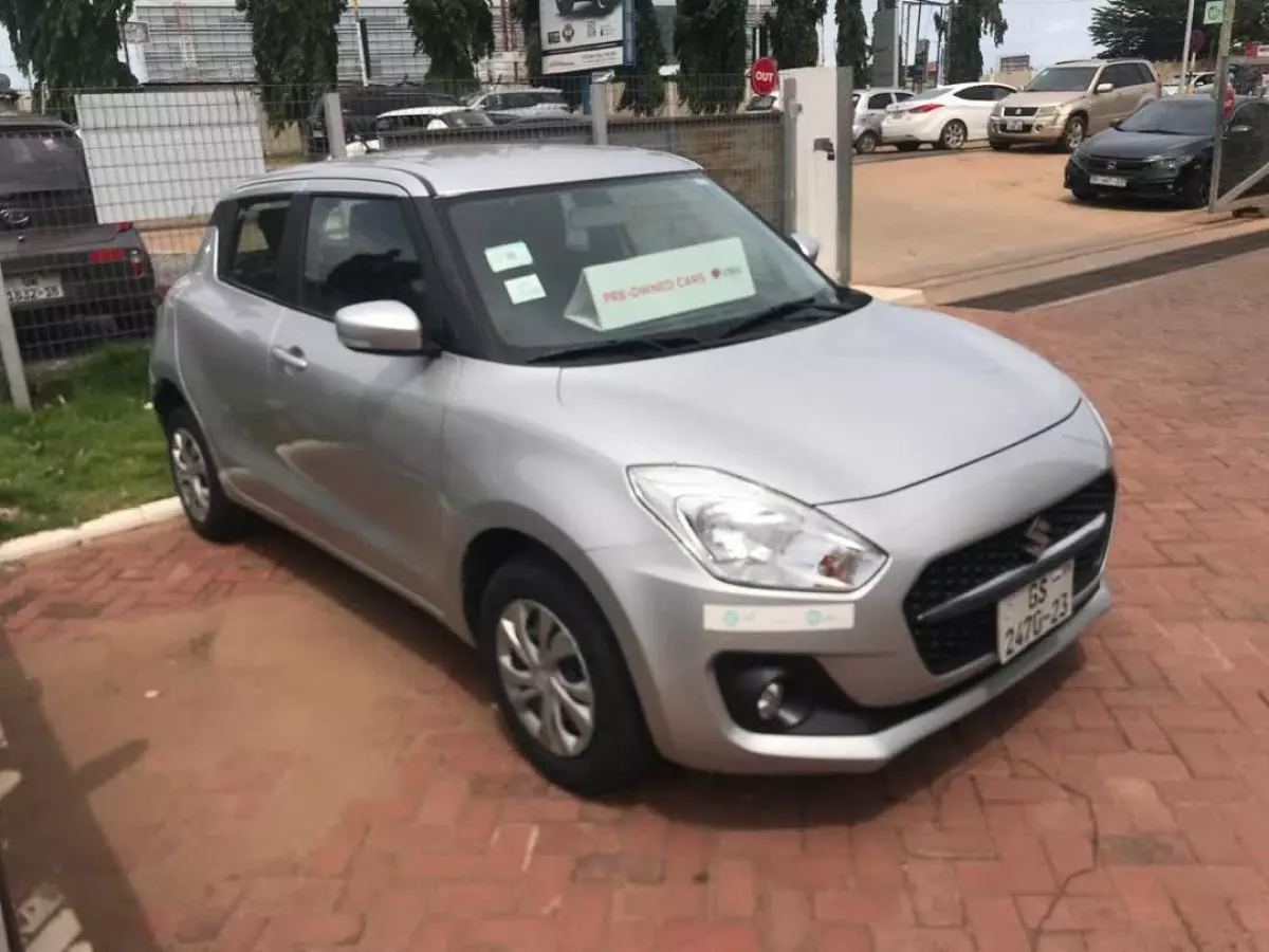 SUZUKI Swift   - 2023