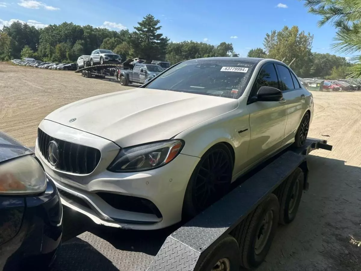 Mercedes-Benz C 63 AMG   - 2016