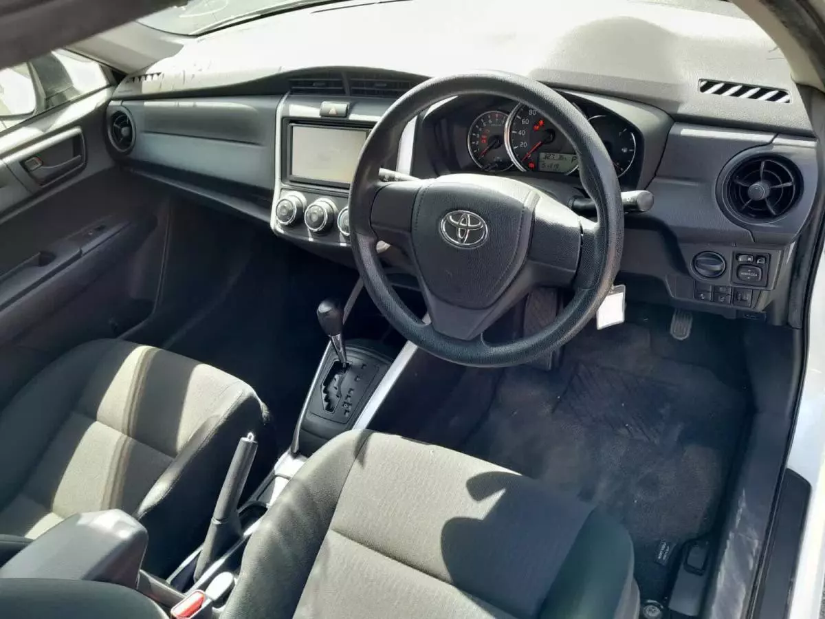 Toyota Fielder  - 2016