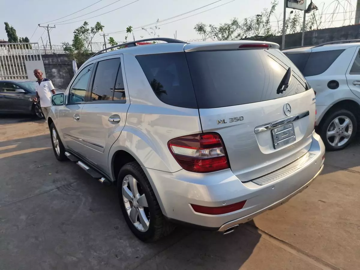 Mercedes-Benz ML 350   - 2009