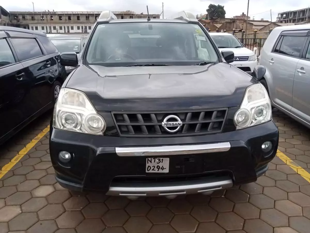 Nissan X-Trail   - 2010