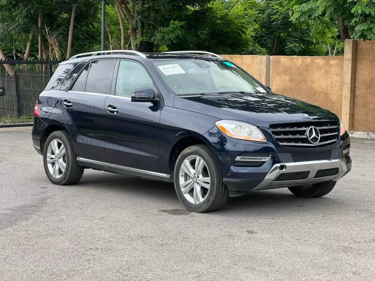 Mercedes-Benz ML 350 - 2014