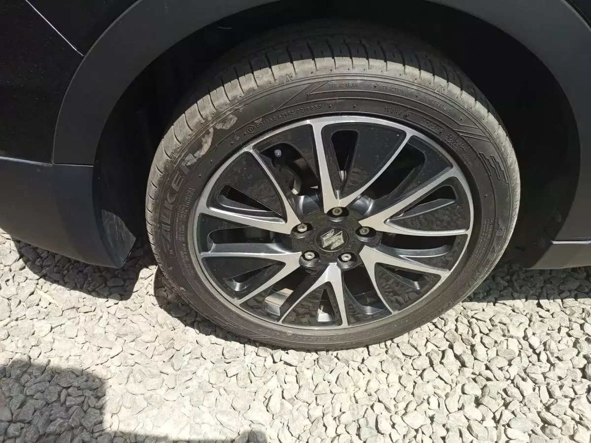 SUZUKI S-presso GL - 2015